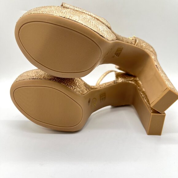 Chinese Laundry 10M‎ Asher Metallic Gold Platforms Heels Dress Sandals Shoes - Picture 9 of 14